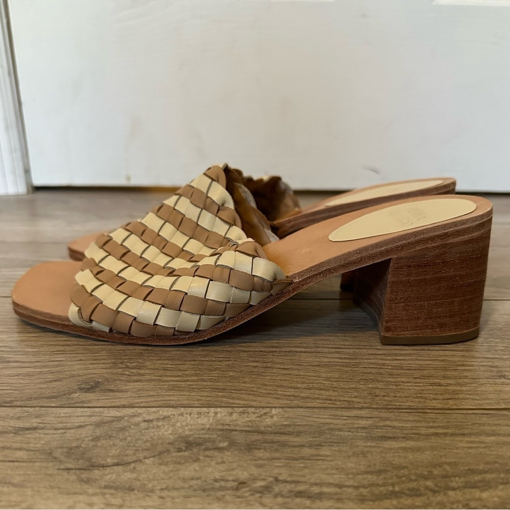 Huma Blanco Woven Leather Mule Sandals